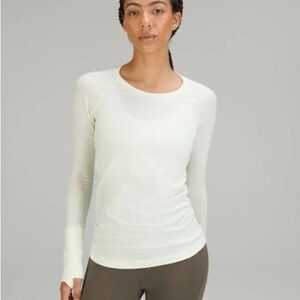 Swiftly Tech Long Sleeve 2.0 Elixir size 8